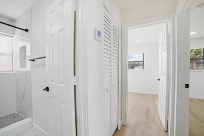 328 SW 11th Avenue, Delray Beach, FL 33444 - Photo 9