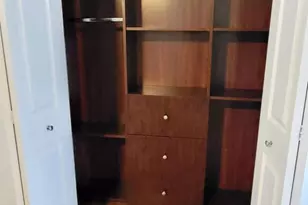 421 NE 1st St, Hallandale Beach, FL 33009 - Photo 9