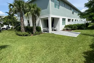 562 Parsons Wy, Deerfield Beach, FL 33442 - Photo 9
