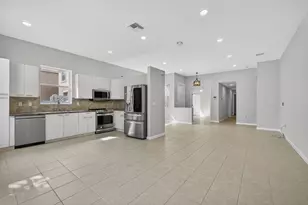 1475 Running Oak Ln, Royal Palm Beach, FL 33411 - Photo 11