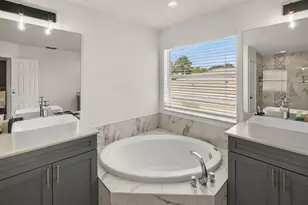 6017 Newport Village Way, Lake Worth, FL 33463 - Photo 31