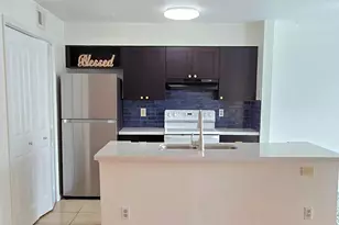 977 Riverside Dr, Coral Springs, FL 33071 - Photo 3