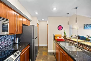 550 S Park Rd, Hollywood, FL 33021 - Photo 9