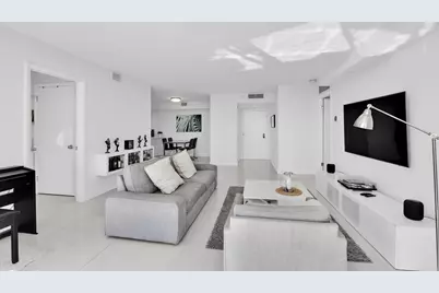1000 NE Quayside Terrace, Unit #1804, Miami, FL 33138 - Photo 9