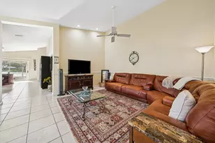 9238 Vineland Ct, Boca Raton, FL 33496 - Photo 11