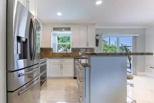 253 Davis Rd, Palm Springs, FL 33461 - Photo 7