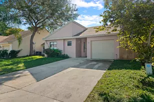 31 Peachtree Pl, Boynton Beach, FL 33436 - Photo 3