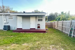 725 58th St, West Palm Beach, FL 33407 - Photo 9