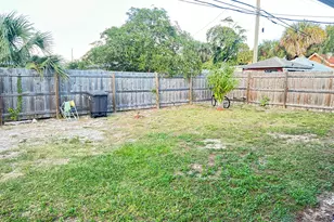 725 58th St, West Palm Beach, FL 33407 - Photo 13