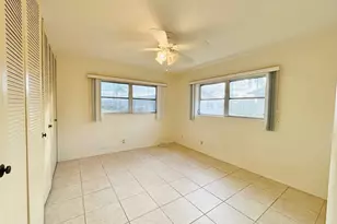 2545 Dudley Dr W, West Palm Beach, FL 33415 - Photo 15