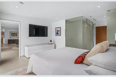 35 Castle Harbor Island, Fort Lauderdale, FL 33308 - Photo 23