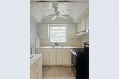 338 Windsor O, West Palm Beach, FL 33417 - Photo 7