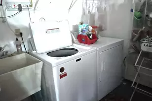 8095 Burlington Ct, Lake Worth, FL 33467 - Photo 13