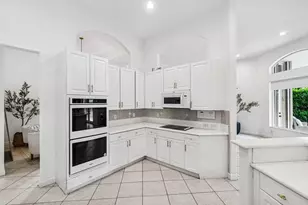 9641 Parkview Ave, Boca Raton, FL 33428 - Photo 11