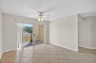 3662 NW Adriatic Ln, Jensen Beach, FL 34957 - Photo 9