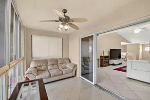 12474 Crystal Pointe Dr, Boynton Beach, FL 33437 - Photo 21