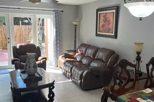 1602 W Lakeview Dr, Royal Palm Beach, FL 33411 - Photo 11