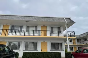 2840 Cynthia Ln, Lake Worth Beach, FL 33461 - Photo 27