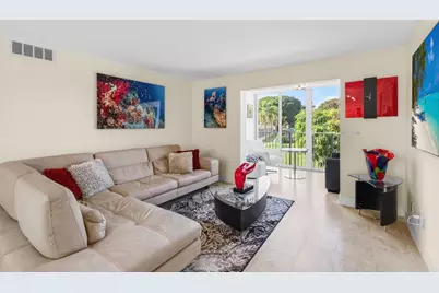 2515 NE 2nd Court, Unit #201, Boynton Beach, FL 33435 - Photo 13