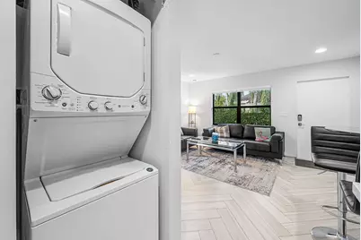 215 N Swinton Avenue, Delray Beach, FL 33444 - Photo 15