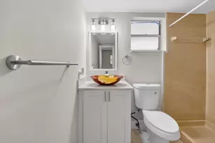 2213 NE 1st Ct, Boynton Beach, FL 33435 - Photo 17