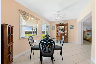 2081 SW 12th Avenue, Boynton Beach, FL 33426 - Photo 13