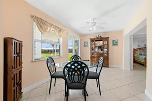 2081 SW 12th Ave, Boynton Beach, FL 33426 - Photo 13