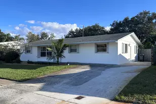 14 Ridgewood Cir, Tequesta, FL 33469 - Photo 1