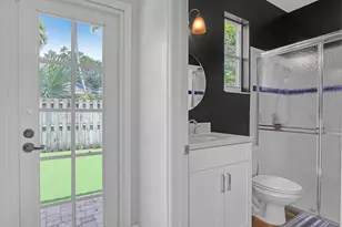 2150 NW 125th Terrace, Pembroke Pines, FL 33028 - Photo 25