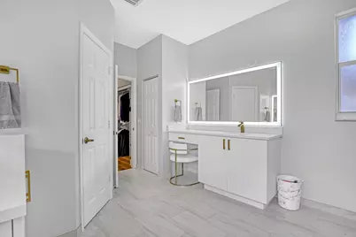 2150 NW 125th Terrace, Pembroke Pines, FL 33028 - Photo 15