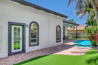 2150 NW 125th Terrace, Pembroke Pines, FL 33028 - Photo 35