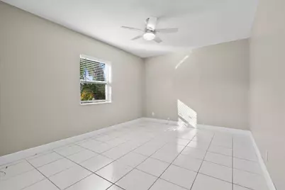 201 E Palm Street, Unit #205, Lantana, FL 33462 - Photo 11