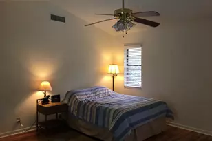 745 Juniper Pl, Wellington, FL 33414 - Photo 9