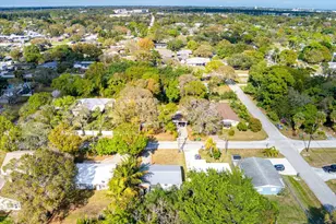 1813 Edgevale Rd, Fort Pierce, FL 34982 - Photo 33