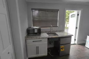 785 Balfrey Dr S, West Palm Beach, FL 33413 - Photo 3