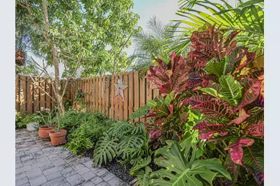 1166 6th Avenue, Unit #14C, Vero Beach, FL 32960 - Photo 11