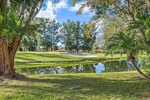 11 Admirals Ct, Palm Beach Gardens, FL 33418 - Photo 29