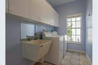 2400 46th Avenue, Vero Beach, FL 32966 - Photo 23