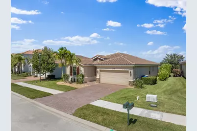 1786 Berkshire Circle SW, Vero Beach, FL 32968 - Photo 3