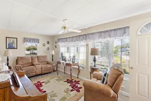 10 SE Iberian Ln, Port Saint Lucie, FL 34952 - Photo 15