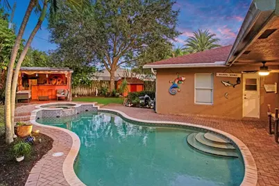 2220 W Pineridge Court, Delray Beach, FL 33444 - Photo 1
