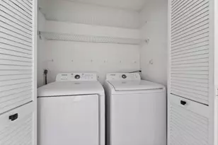 2698 Linkside Dr, Wellington, FL 33414 - Photo 11