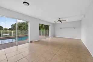 2698 Linkside Dr, Wellington, FL 33414 - Photo 9