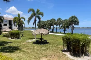 714 Executive Center Dr Unit, West Palm Beach, FL 33401 - Photo 13