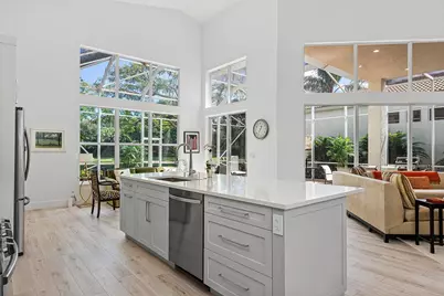 323 Sunset Bay Lane, Palm Beach Gardens, FL 33418 - Photo 7