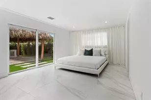 902 SW 27th Pl, Boynton Beach, FL 33435 - Photo 15