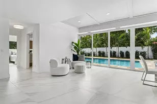 902 SW 27th Pl, Boynton Beach, FL 33435 - Photo 11