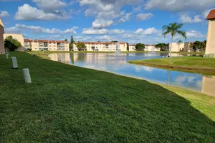 8950 Sunrise Lakes Blvd, Sunrise, FL 33322 - Photo 9