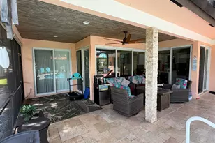 9050 Cypress Hollow Dr, Palm Beach Gardens, FL 33418 - Photo 19