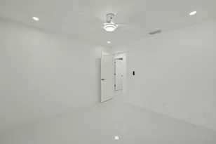 979 NW 8th St, Boca Raton, FL 33486 - Photo 65